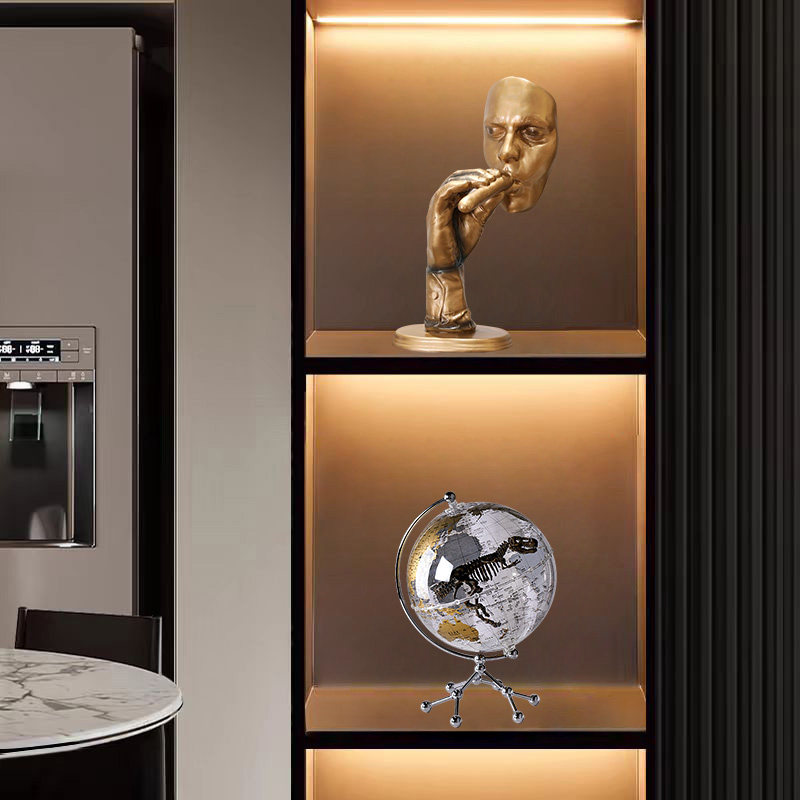 Estatueta de Charuto Vintage E - Art Craft Bar avaliação e preço